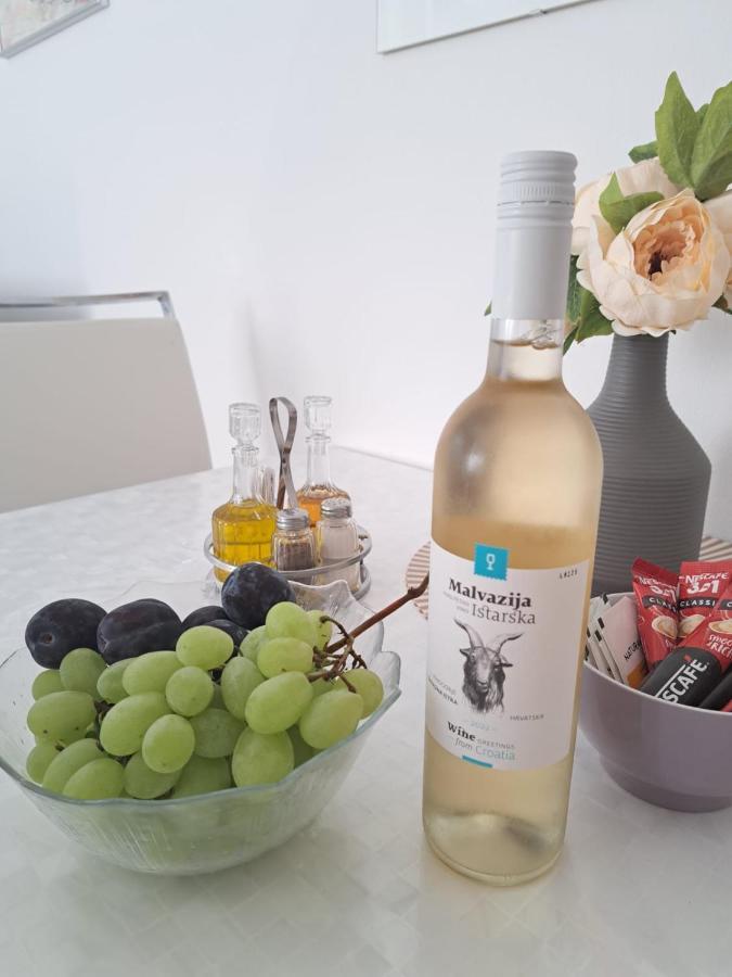Apartman Melita Galižana Eksteriør billede